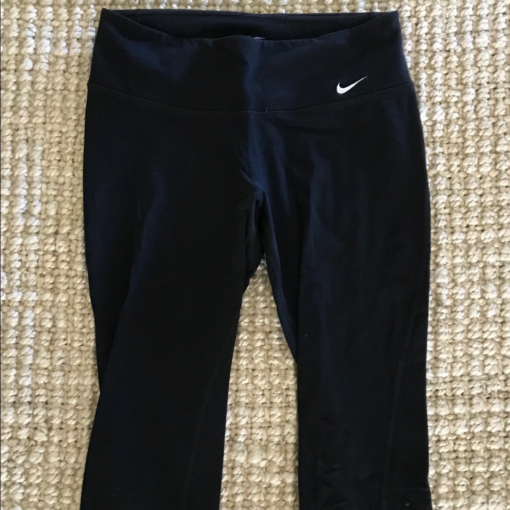 Nike Capris Pants